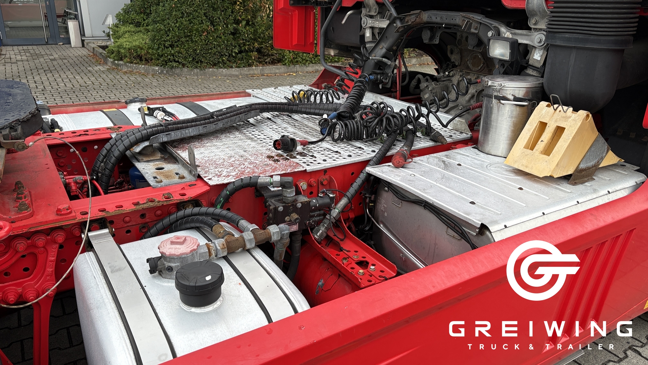 GTTC9636_2708453 vehicle image