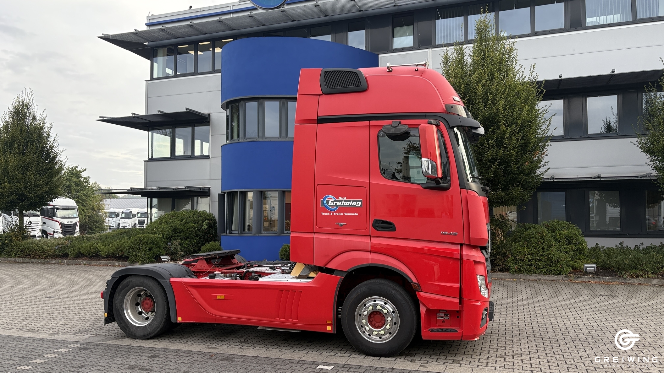 GTTC9636_2708453 vehicle image