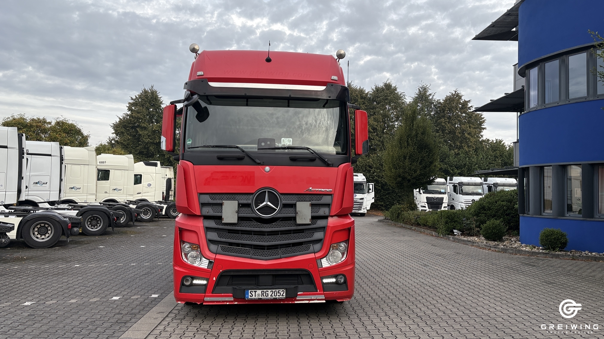 GTTC9636_2708453 vehicle image