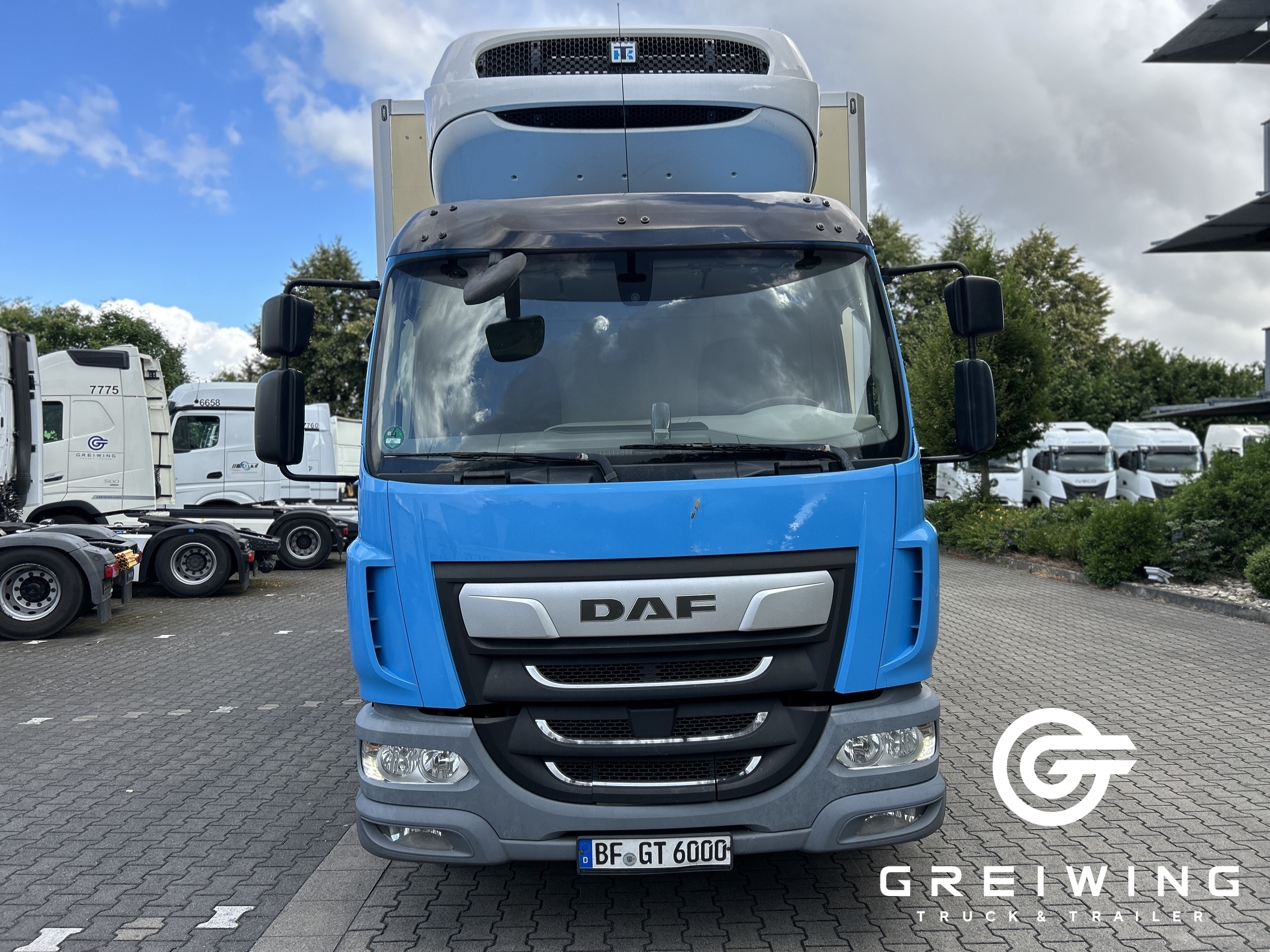 GTTC9636_2708454 vehicle image