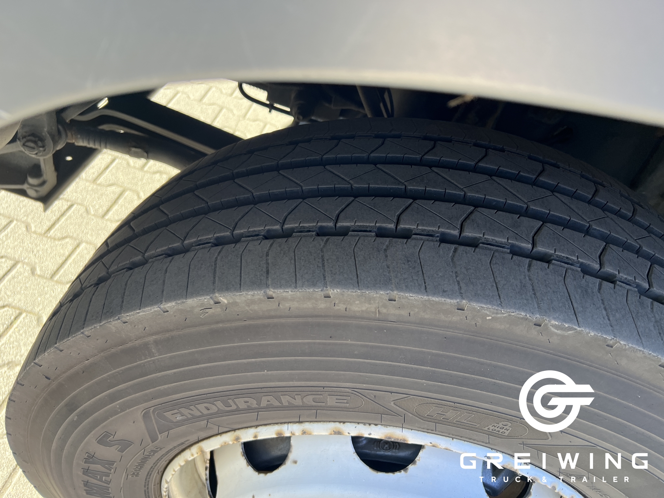 GTTC9636_2708455 vehicle image