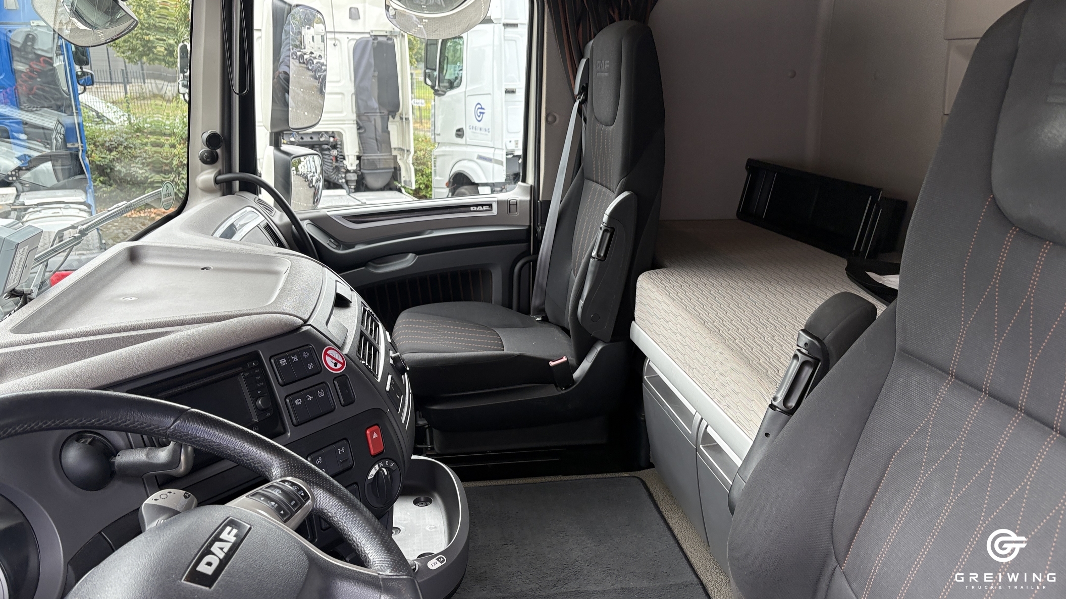 GTTC9636_2708459 vehicle image