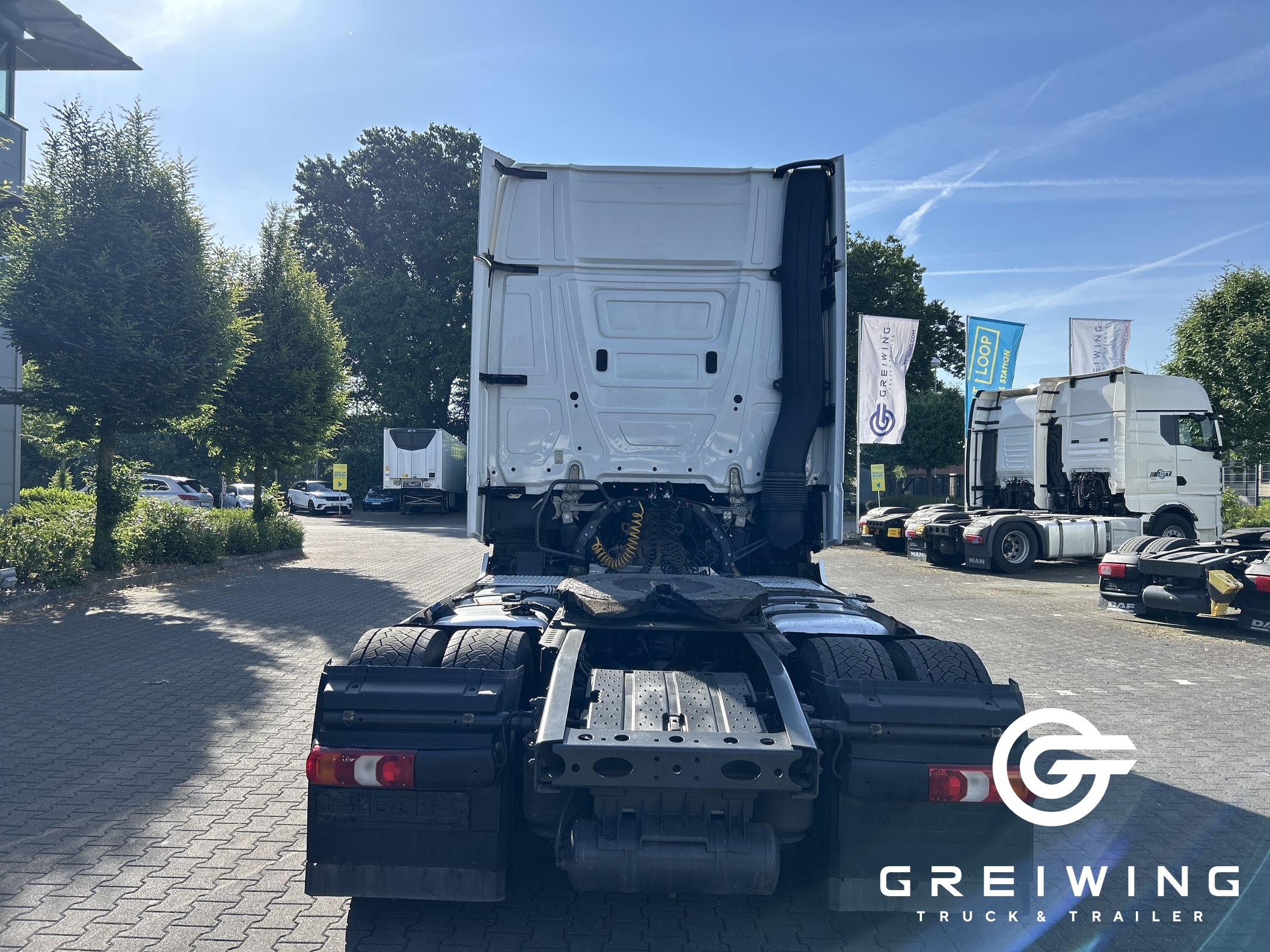GTTC9636_2708460 vehicle image