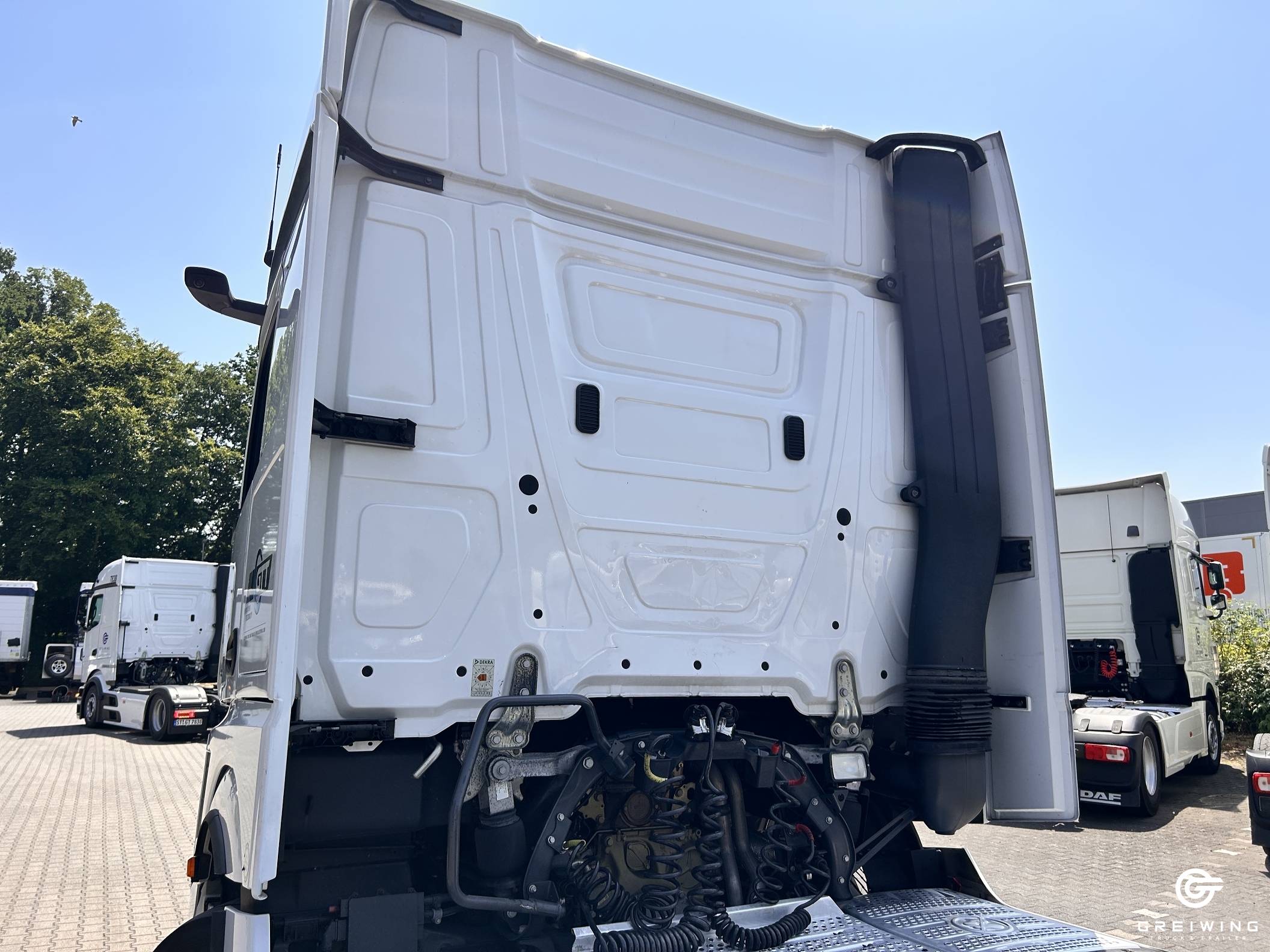 GTTC9636_2708461 vehicle image
