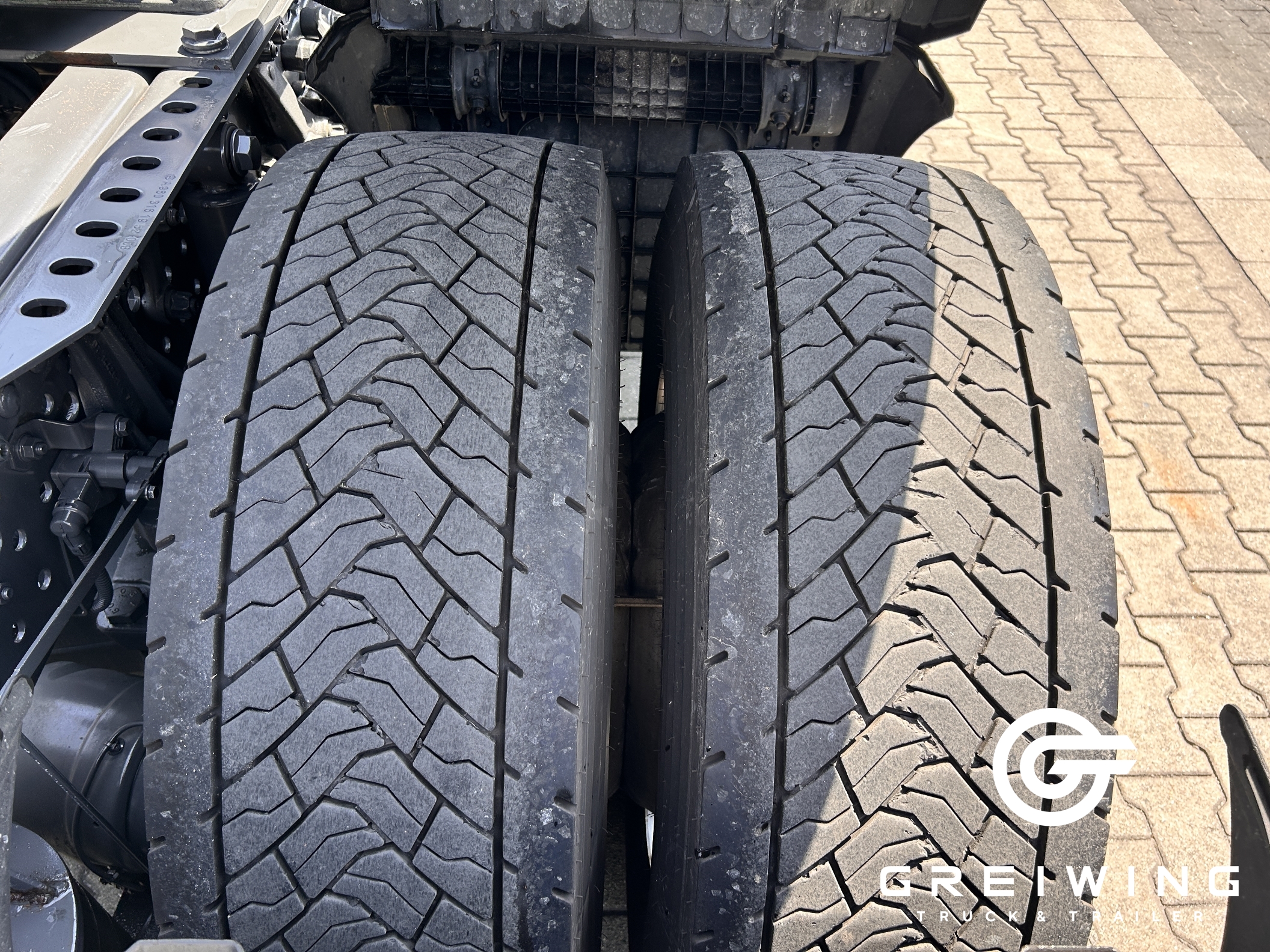 GTTC9636_2708461 vehicle image