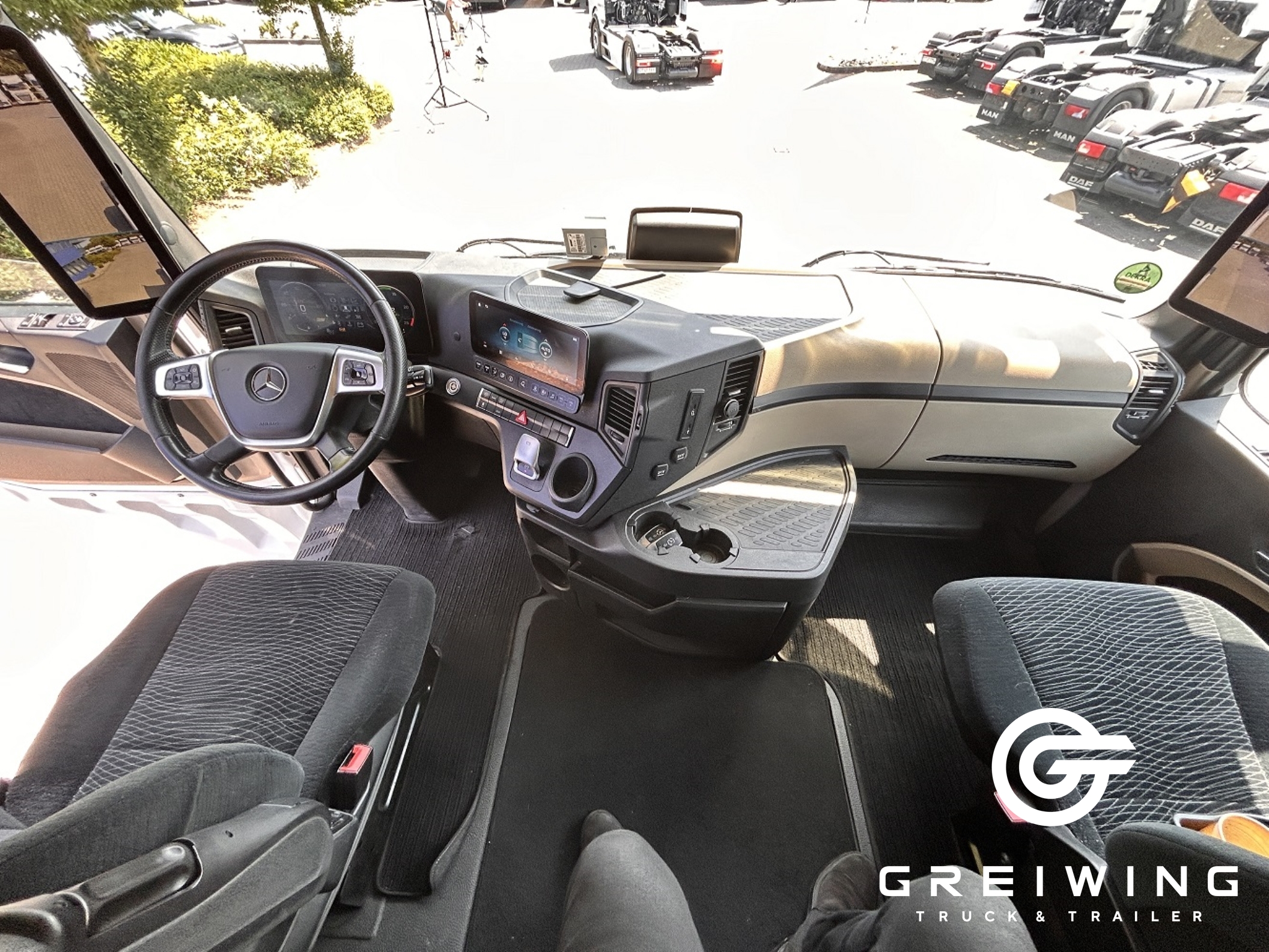 GTTC9636_2708461 vehicle image