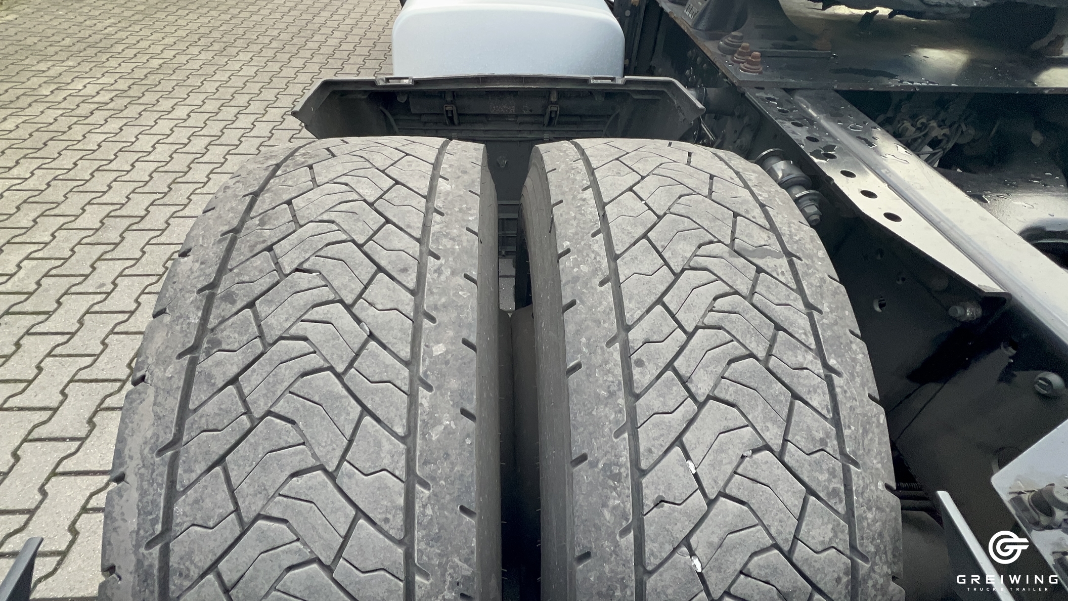 GTTC9636_2577002 vehicle image