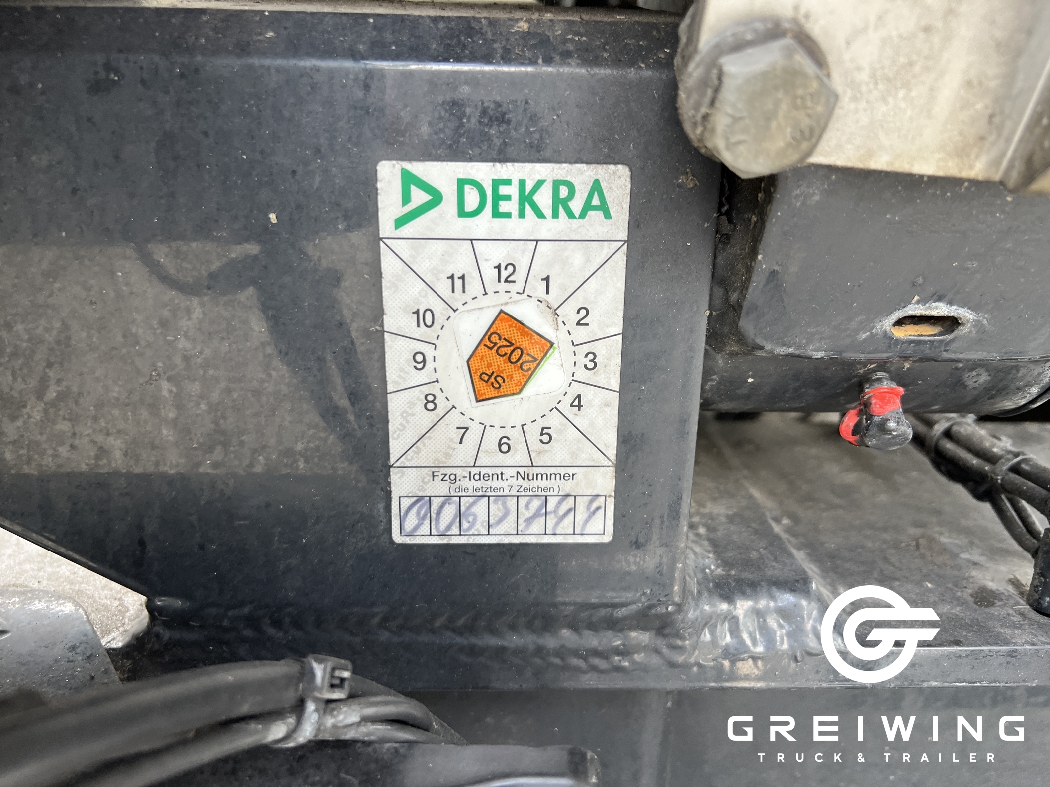 GTTC9636_2577006 vehicle image
