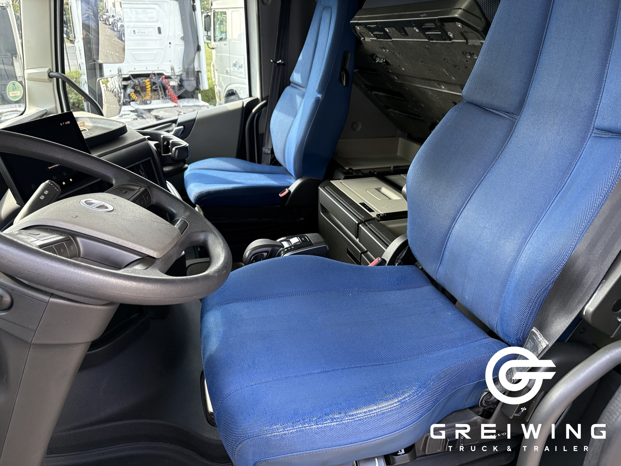GTTC9636_2708465 vehicle image