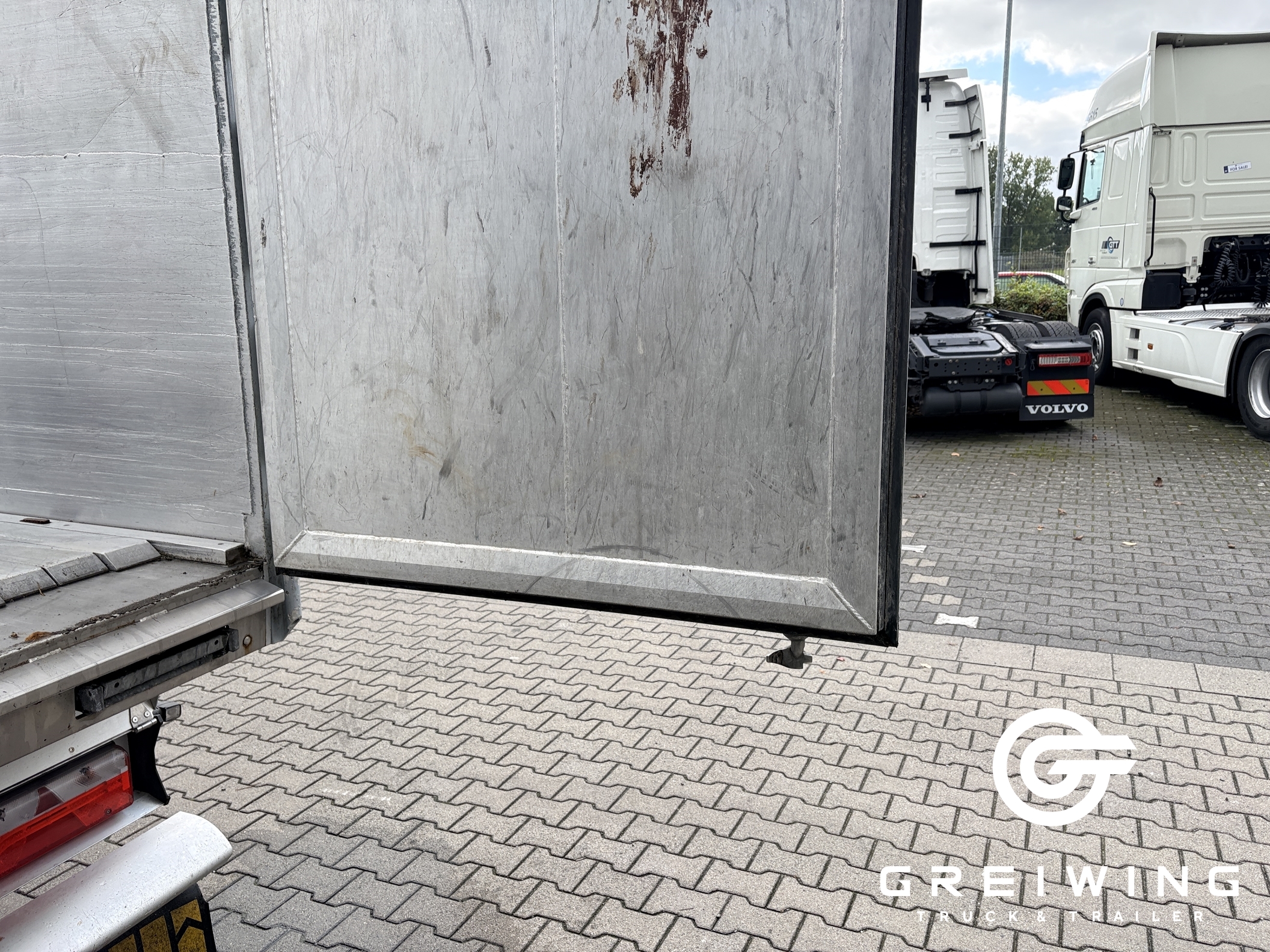 GTTC9636_2831482 vehicle image