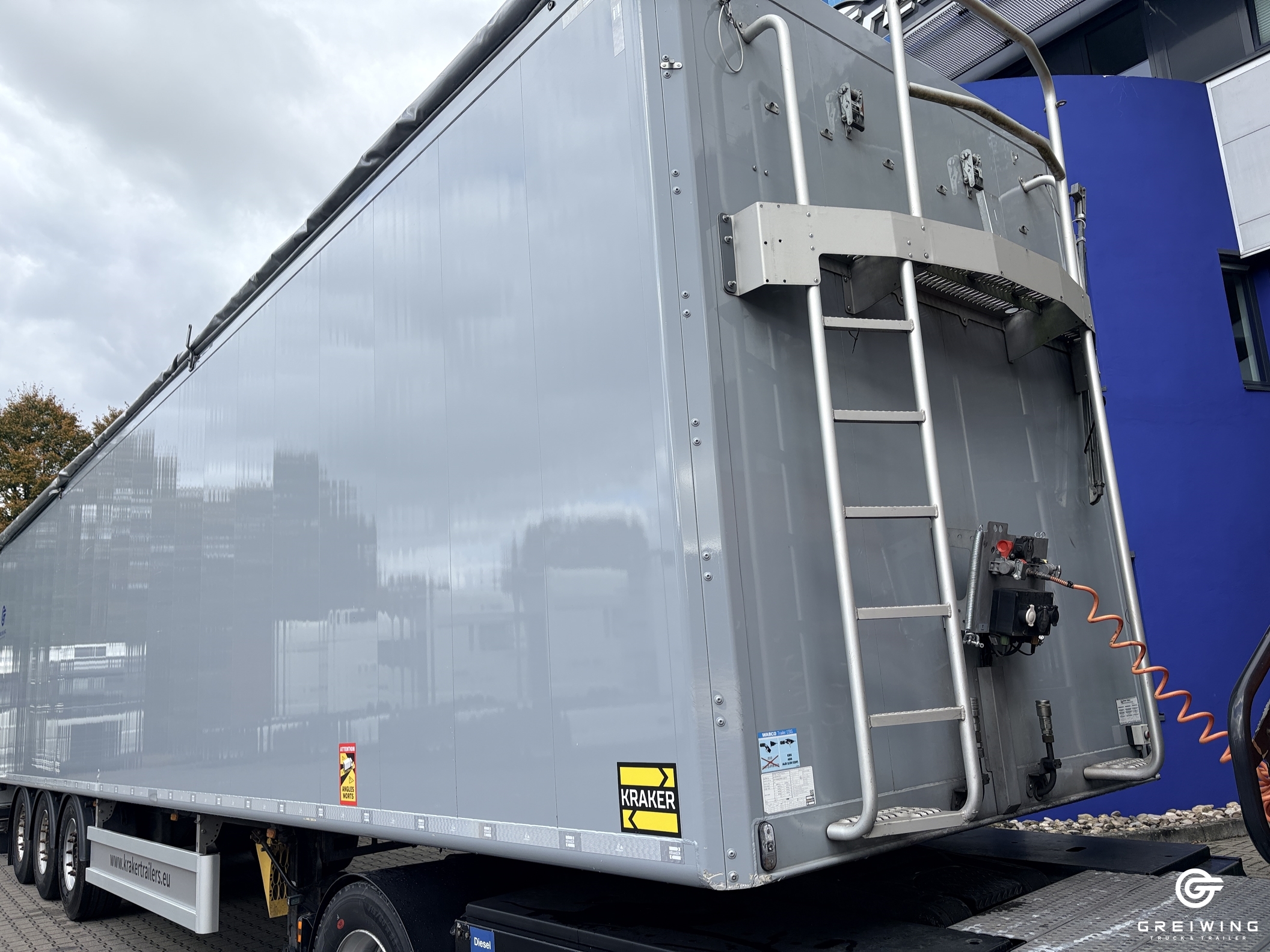 GTTC9636_2831482 vehicle image