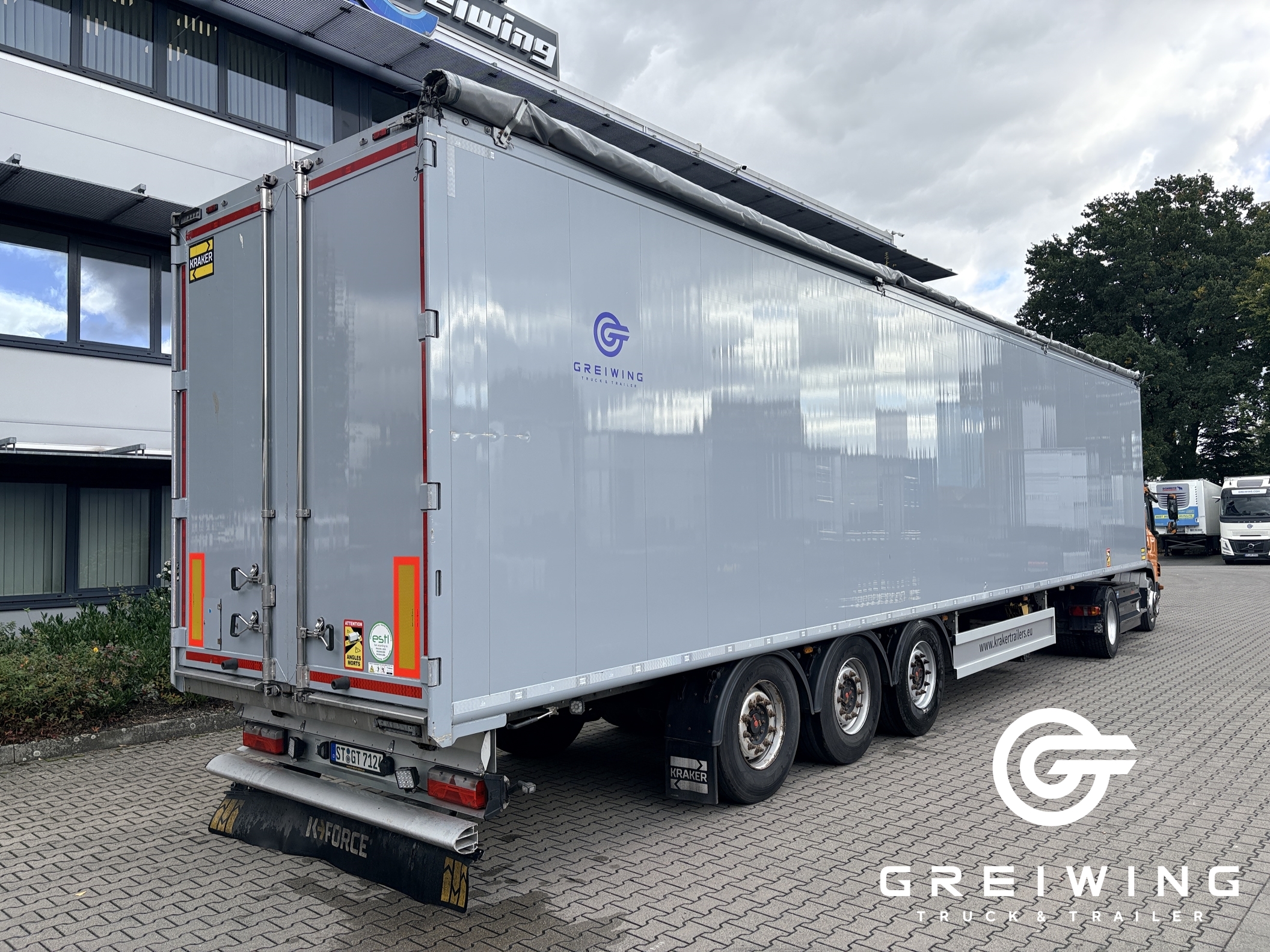 GTTC9636_2831482 vehicle image