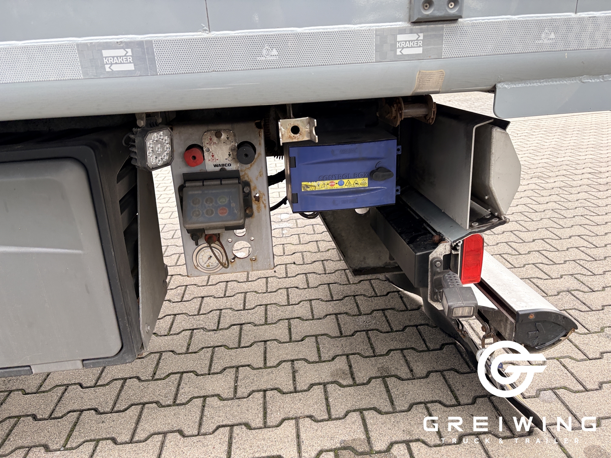 GTTC9636_2831482 vehicle image