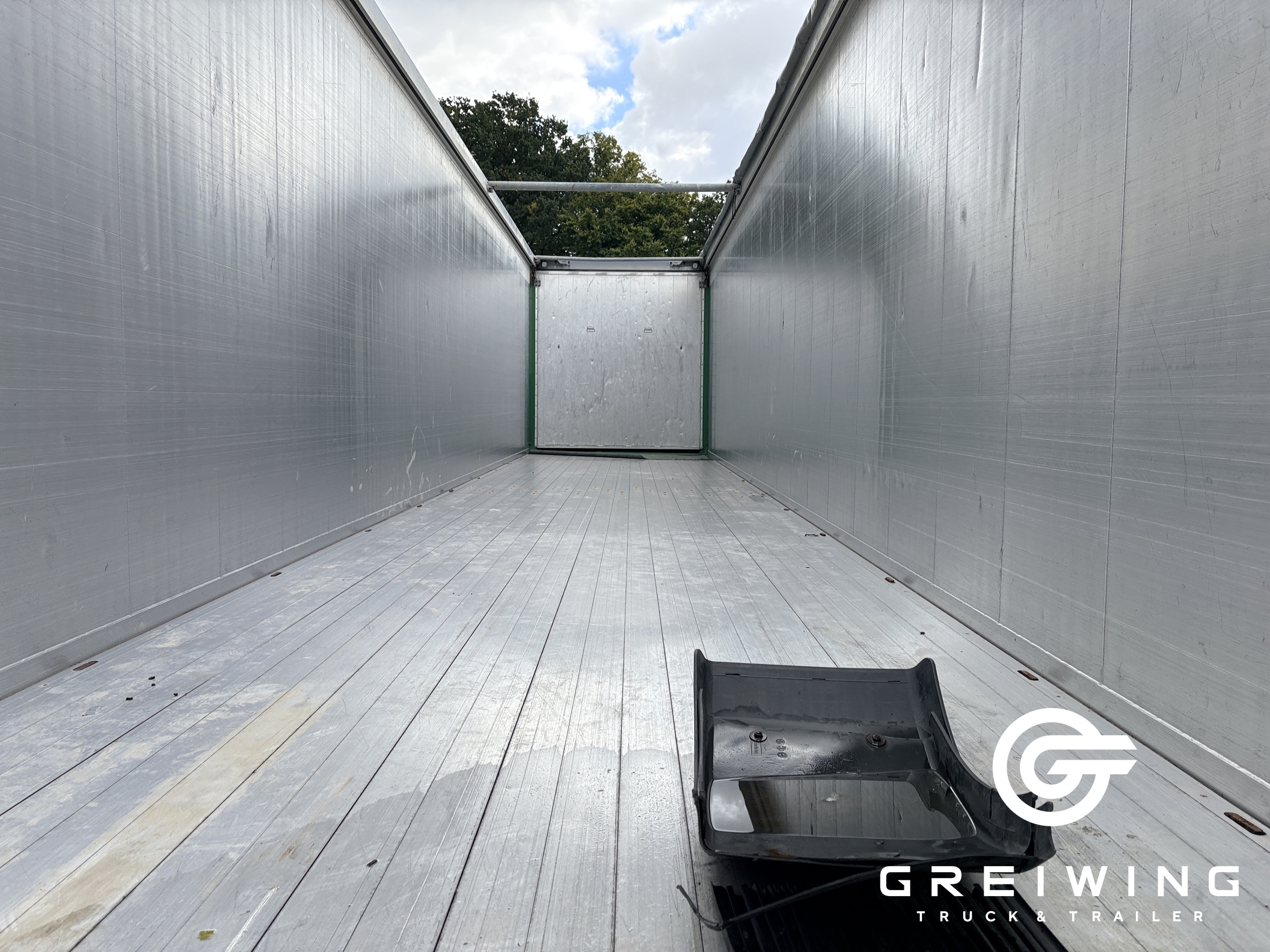 GTTC9636_2831482 vehicle image