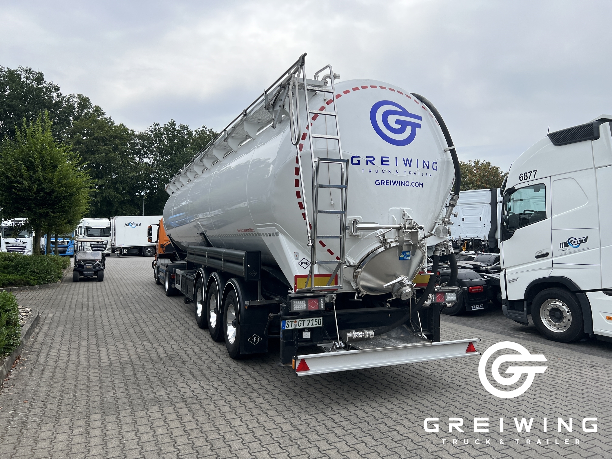 GTTC9636_2577007 vehicle image