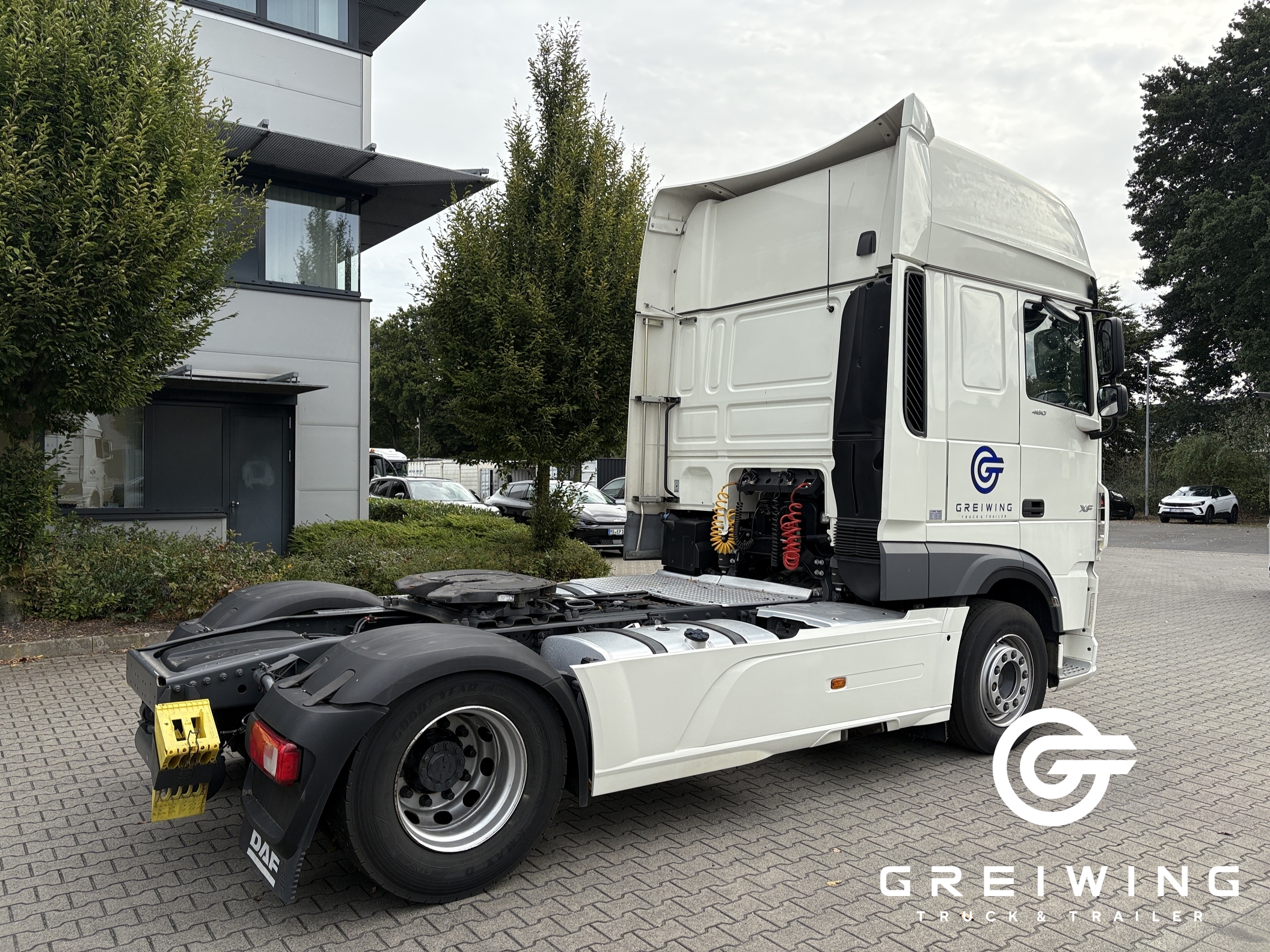 GTTC9636_2708468 vehicle image