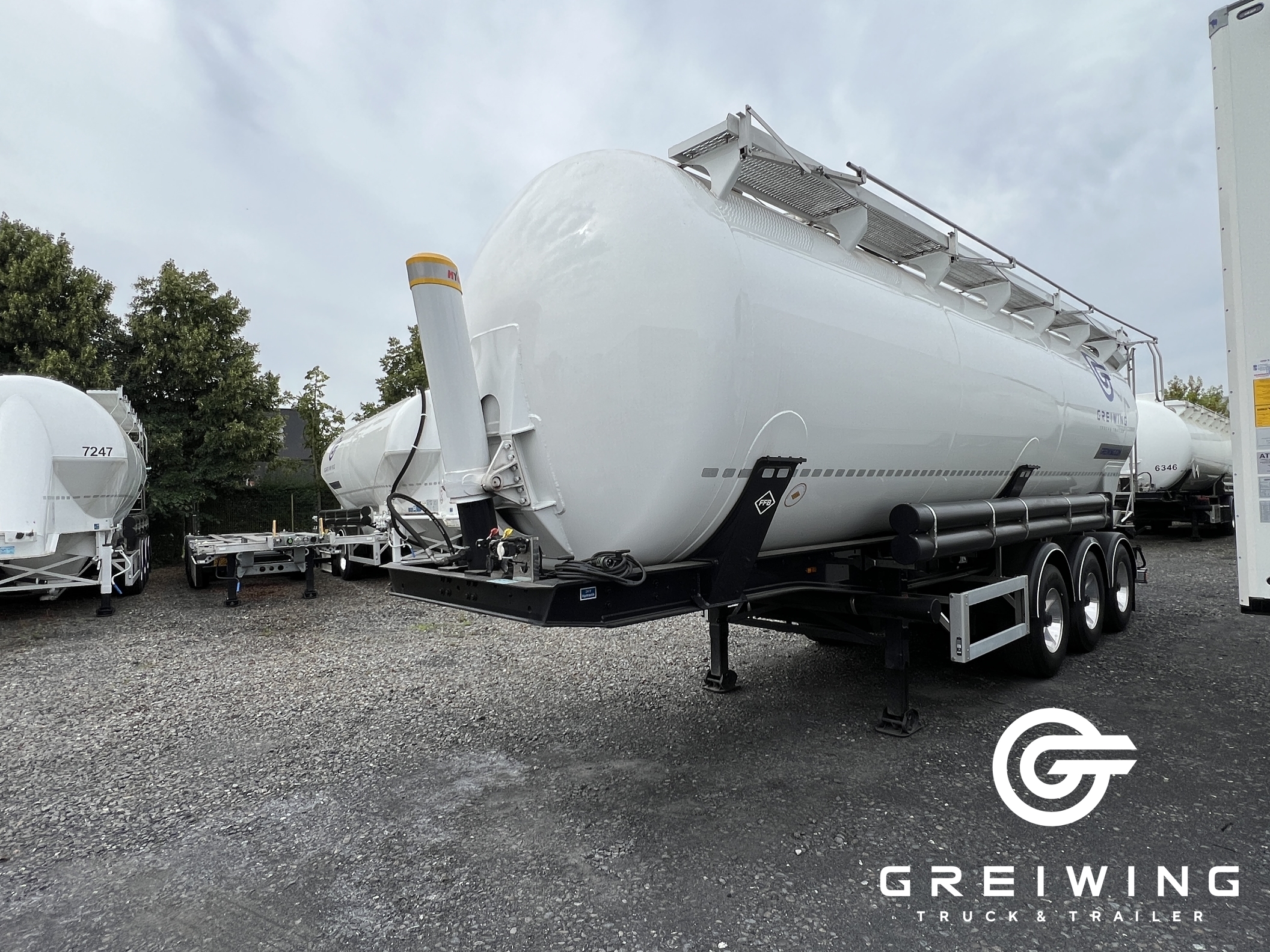 GTTC9636_2577008 vehicle image