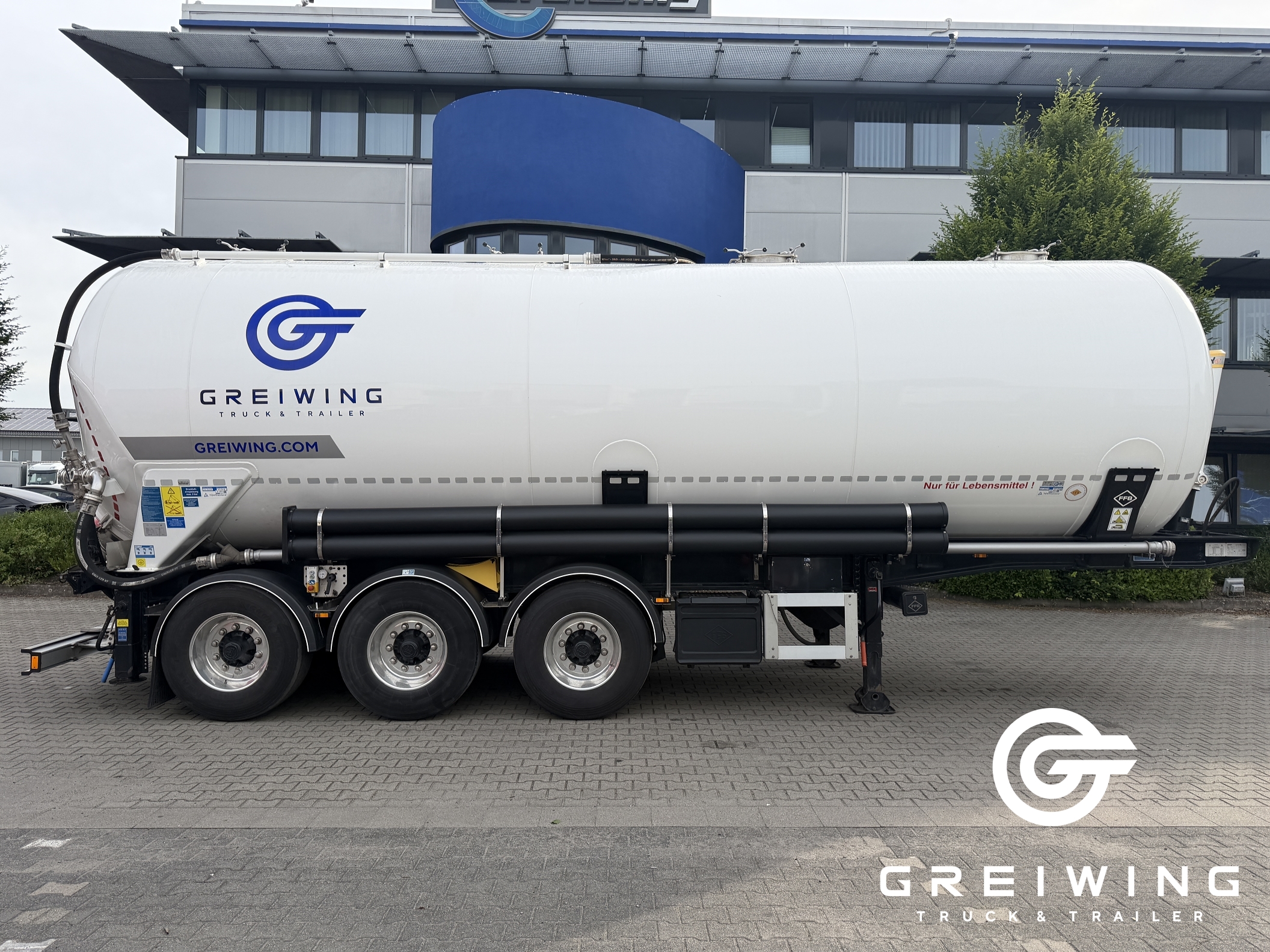 GTTC9636_2957927 vehicle image