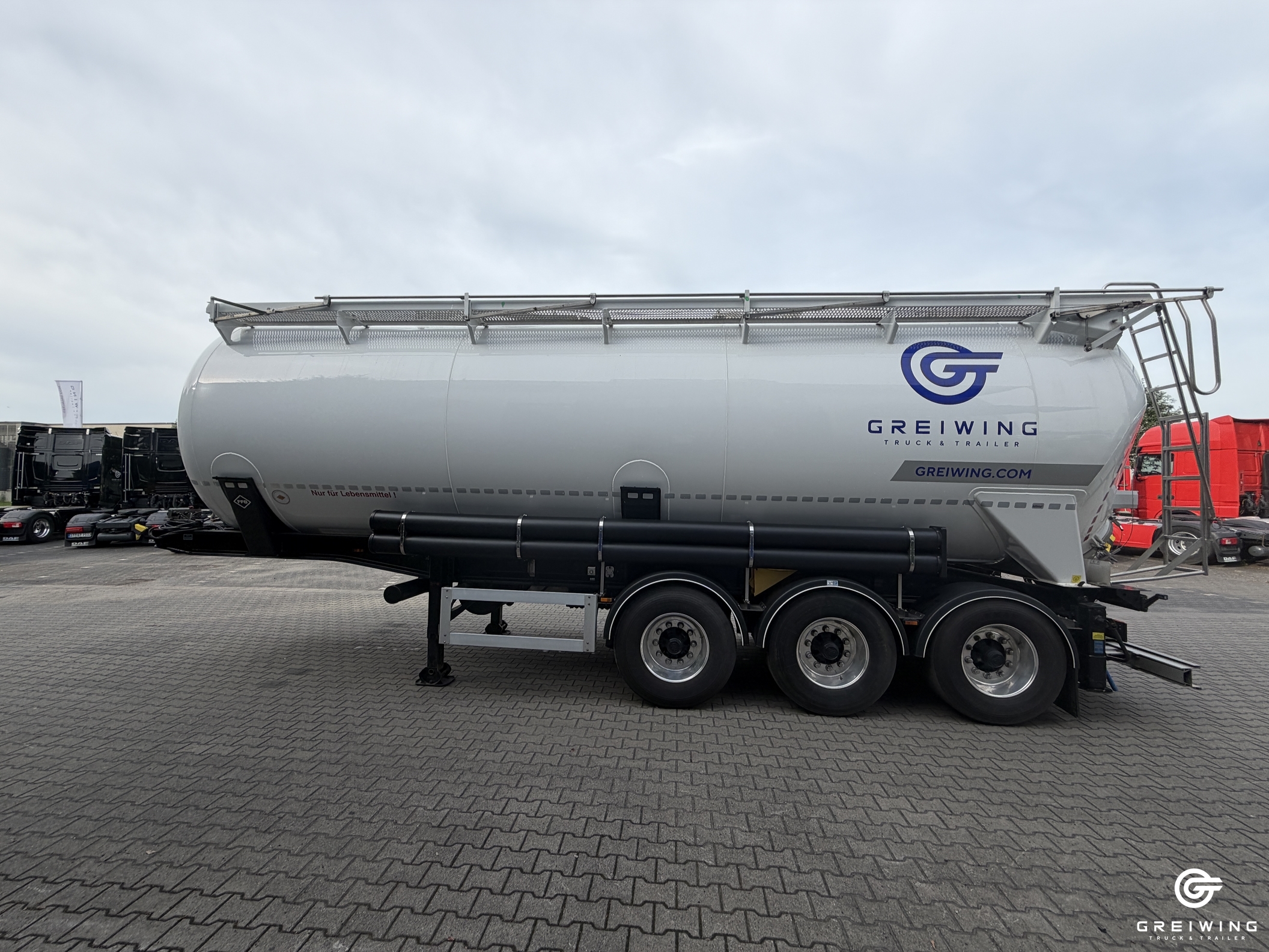 GTTC9636_2957927 vehicle image