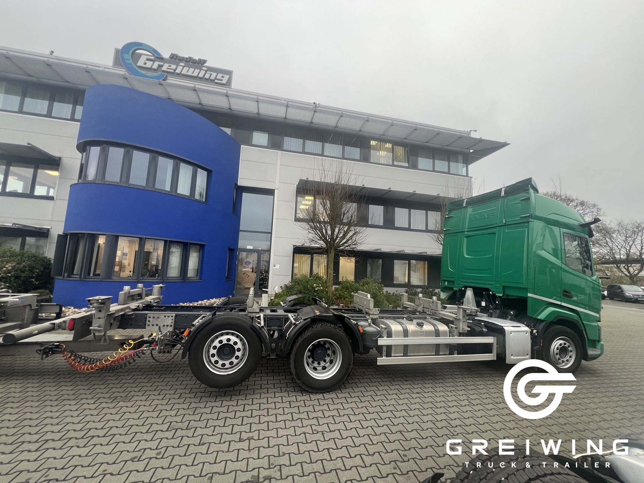 GTTC9636_2577010 vehicle image