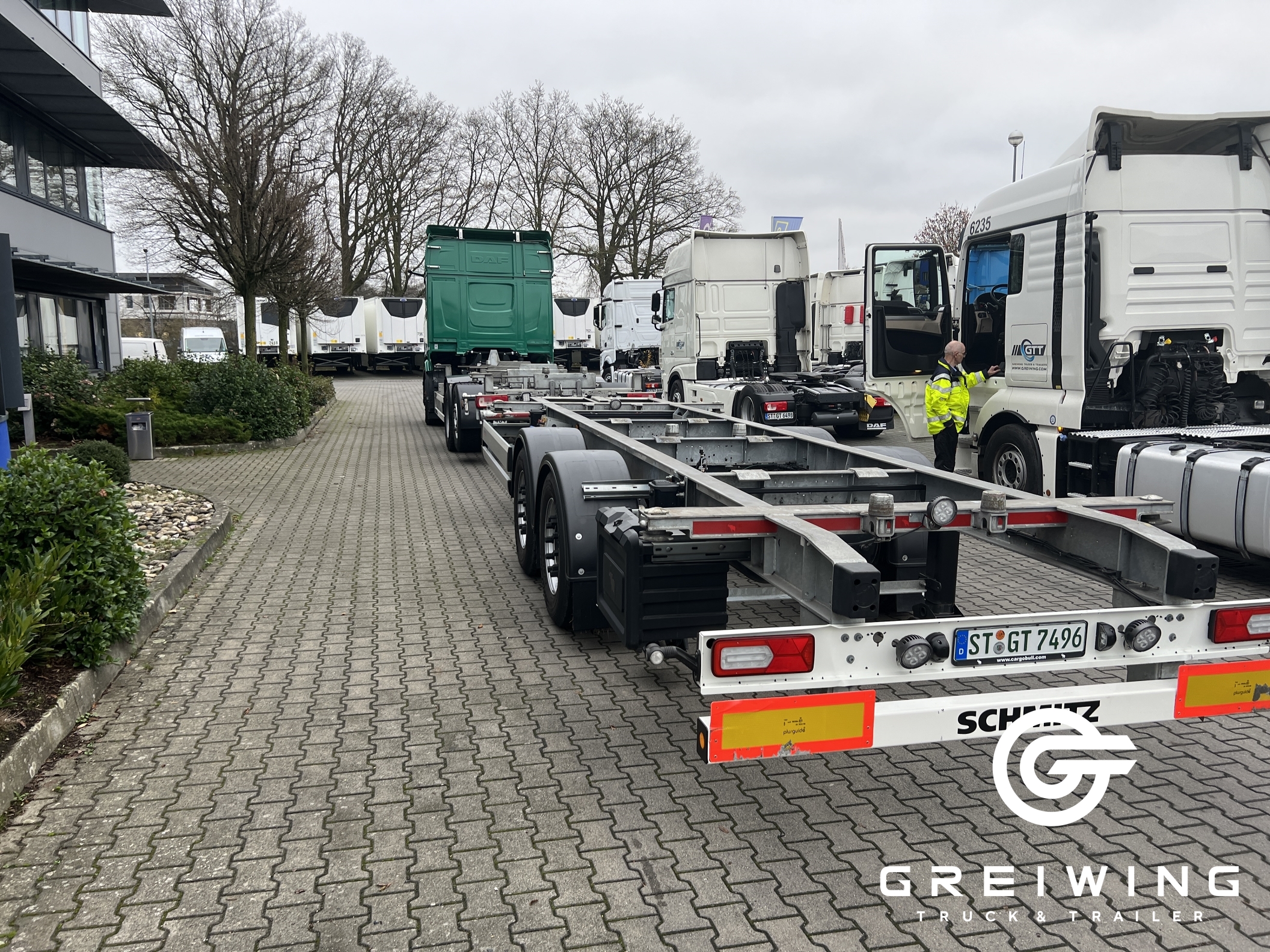 GTTC9636_2577010 vehicle image