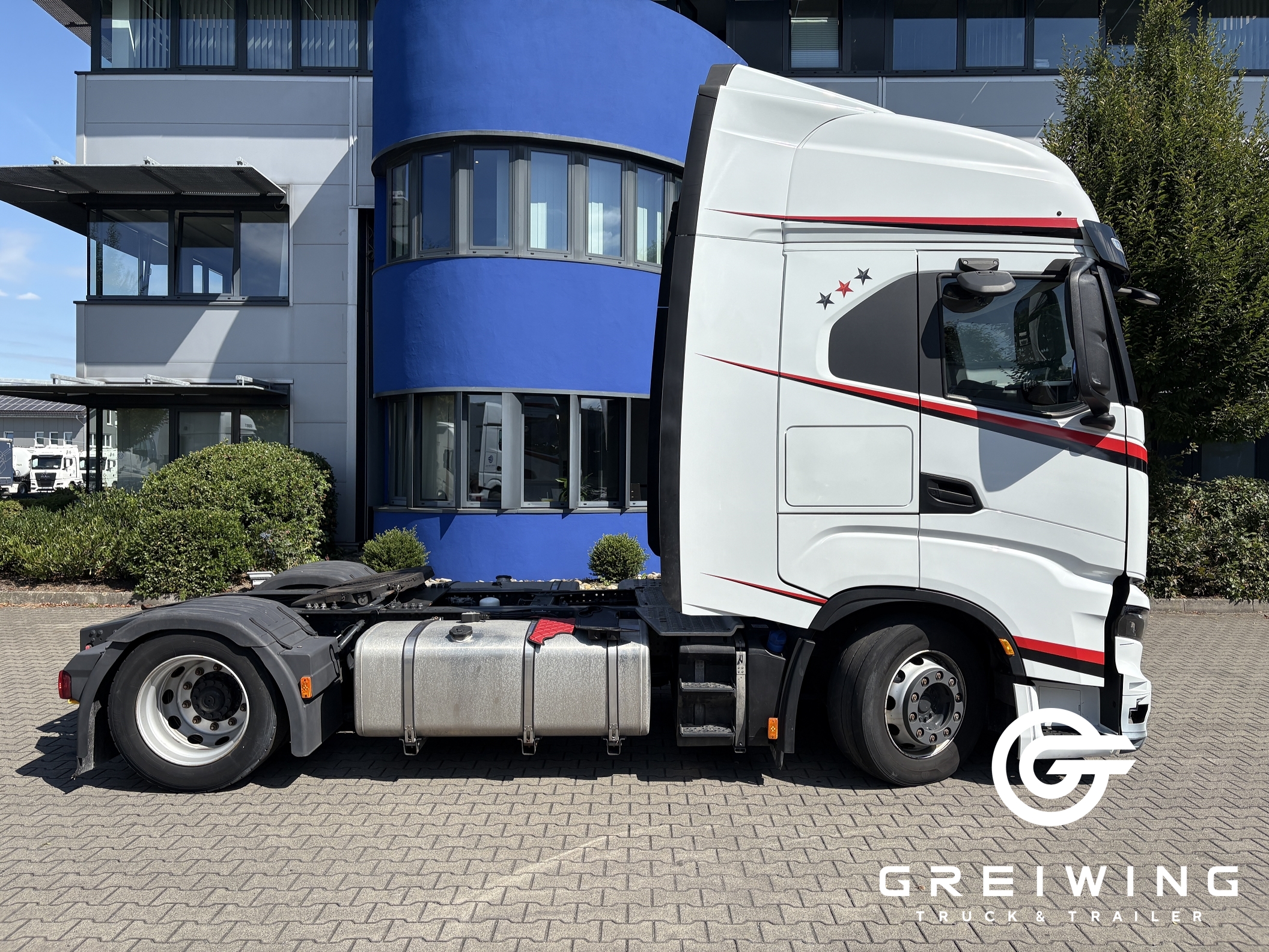 GTTC9636_2708474 vehicle image