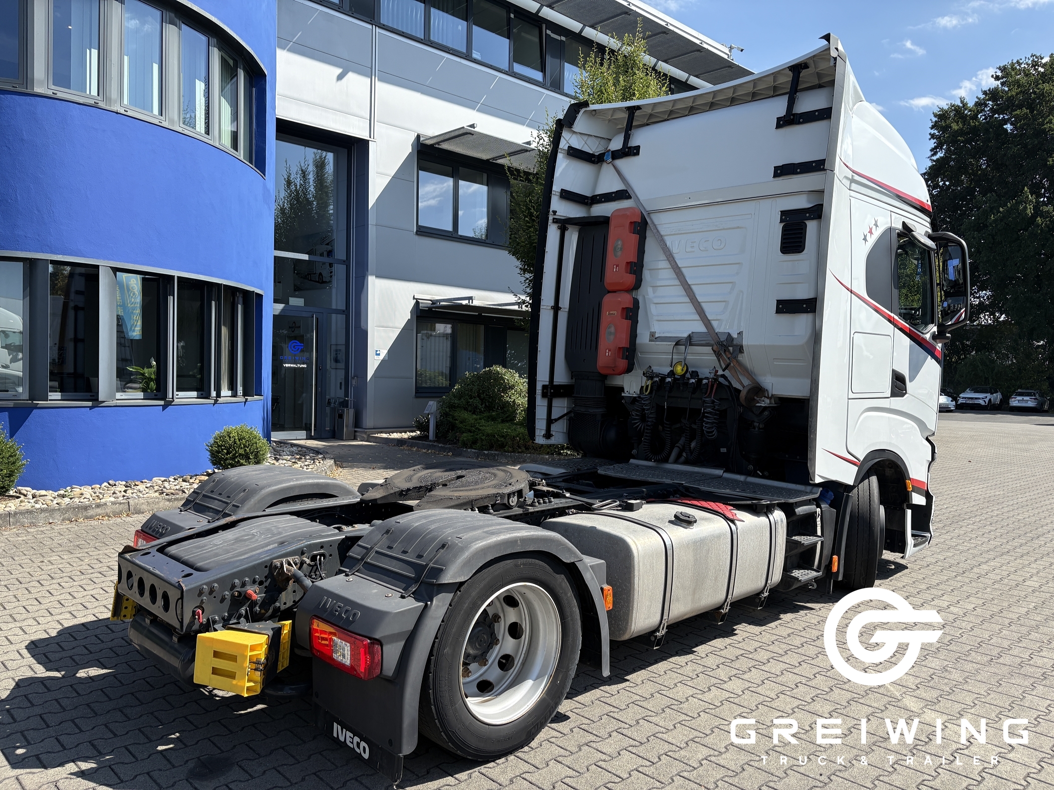 GTTC9636_2708474 vehicle image