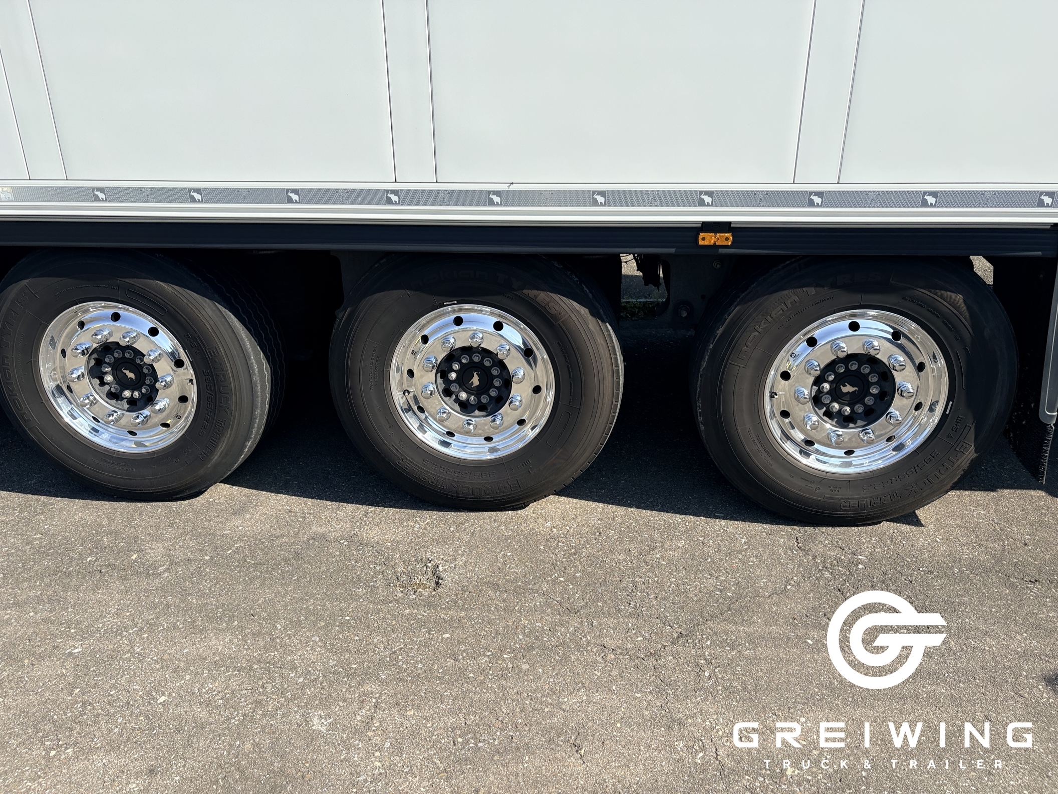 GTTC9636_2957930 vehicle image