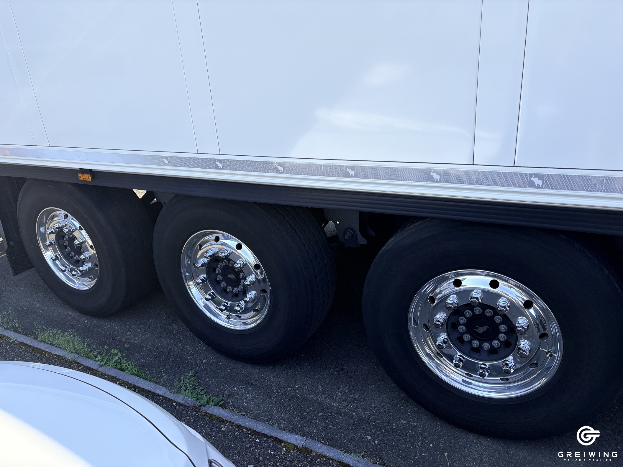 GTTC9636_2957930 vehicle image