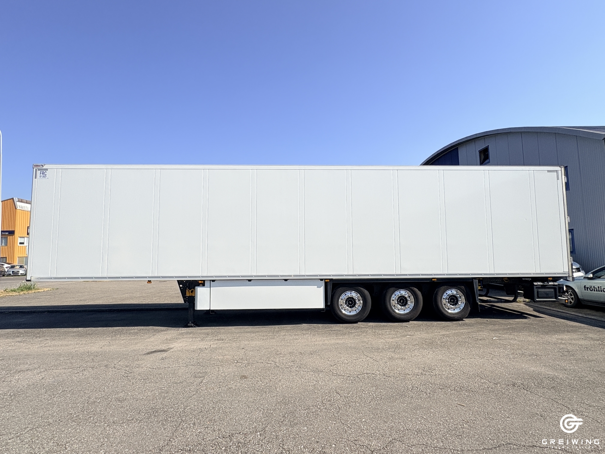 GTTC9636_2957930 vehicle image
