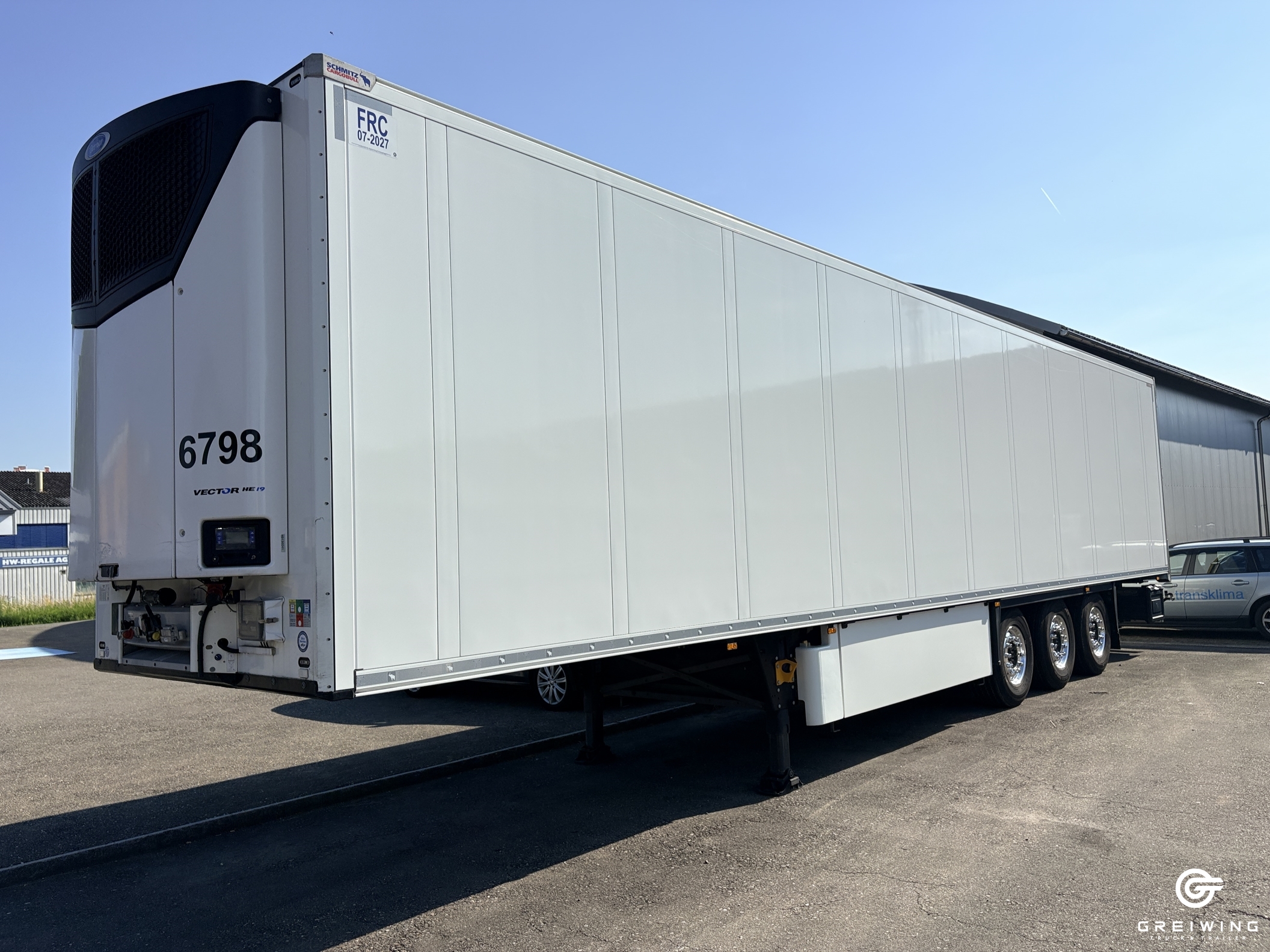 GTTC9636_2957930 vehicle image
