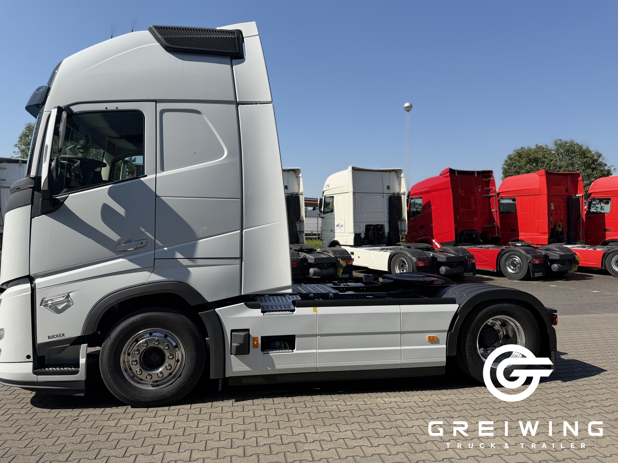 GTTC9636_2957931 vehicle image