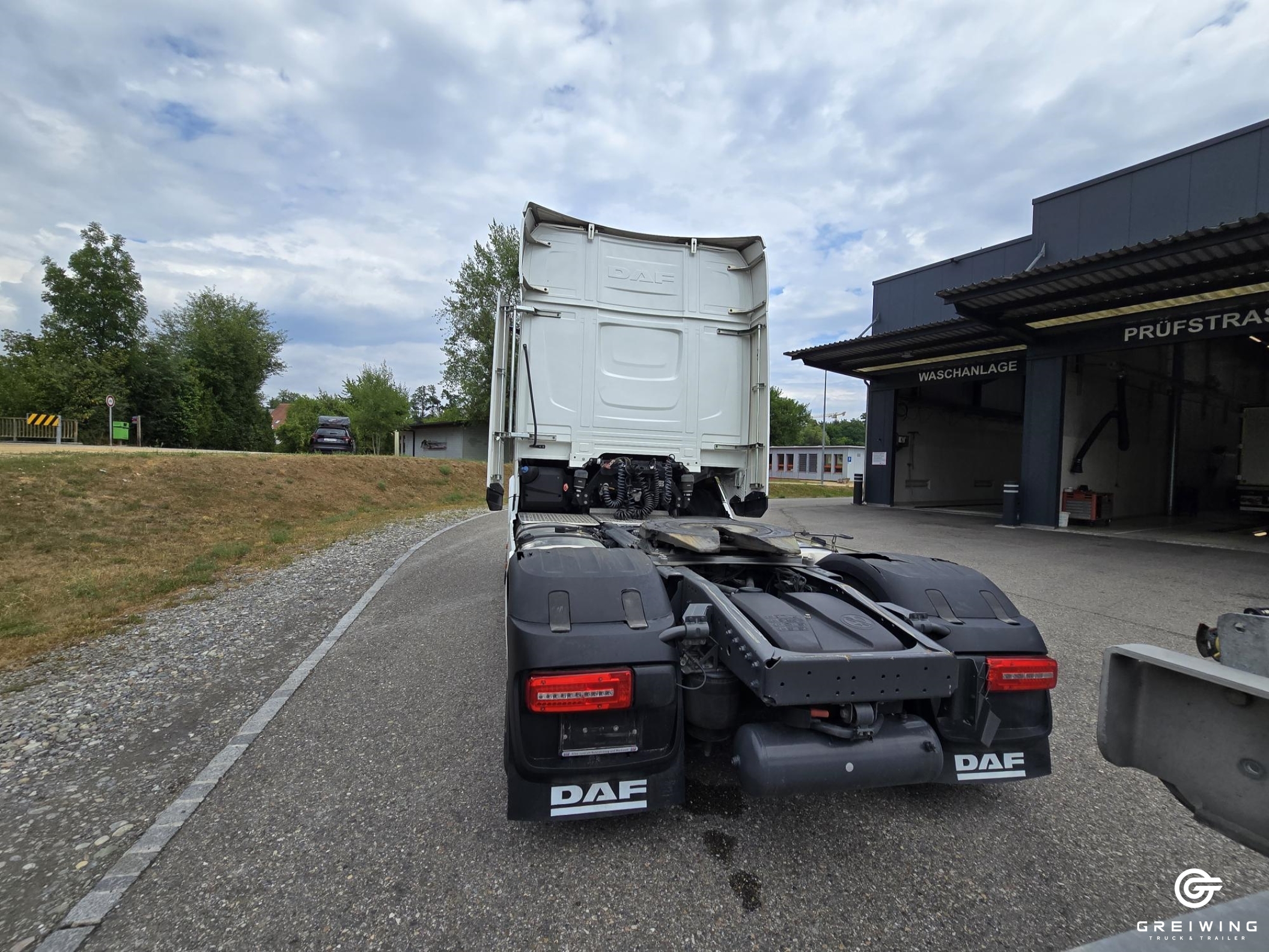 GTTC9636_2957932 vehicle image