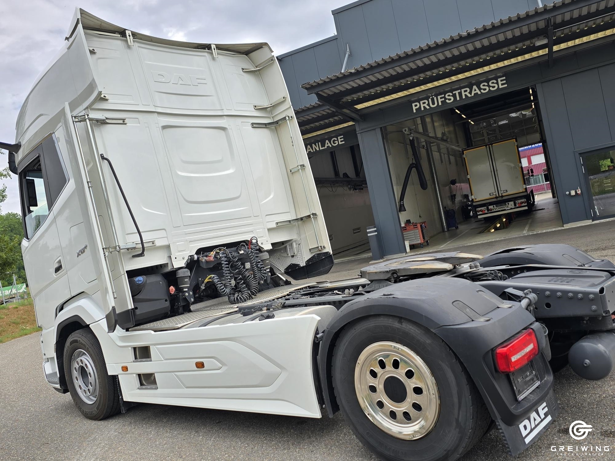 GTTC9636_2957932 vehicle image