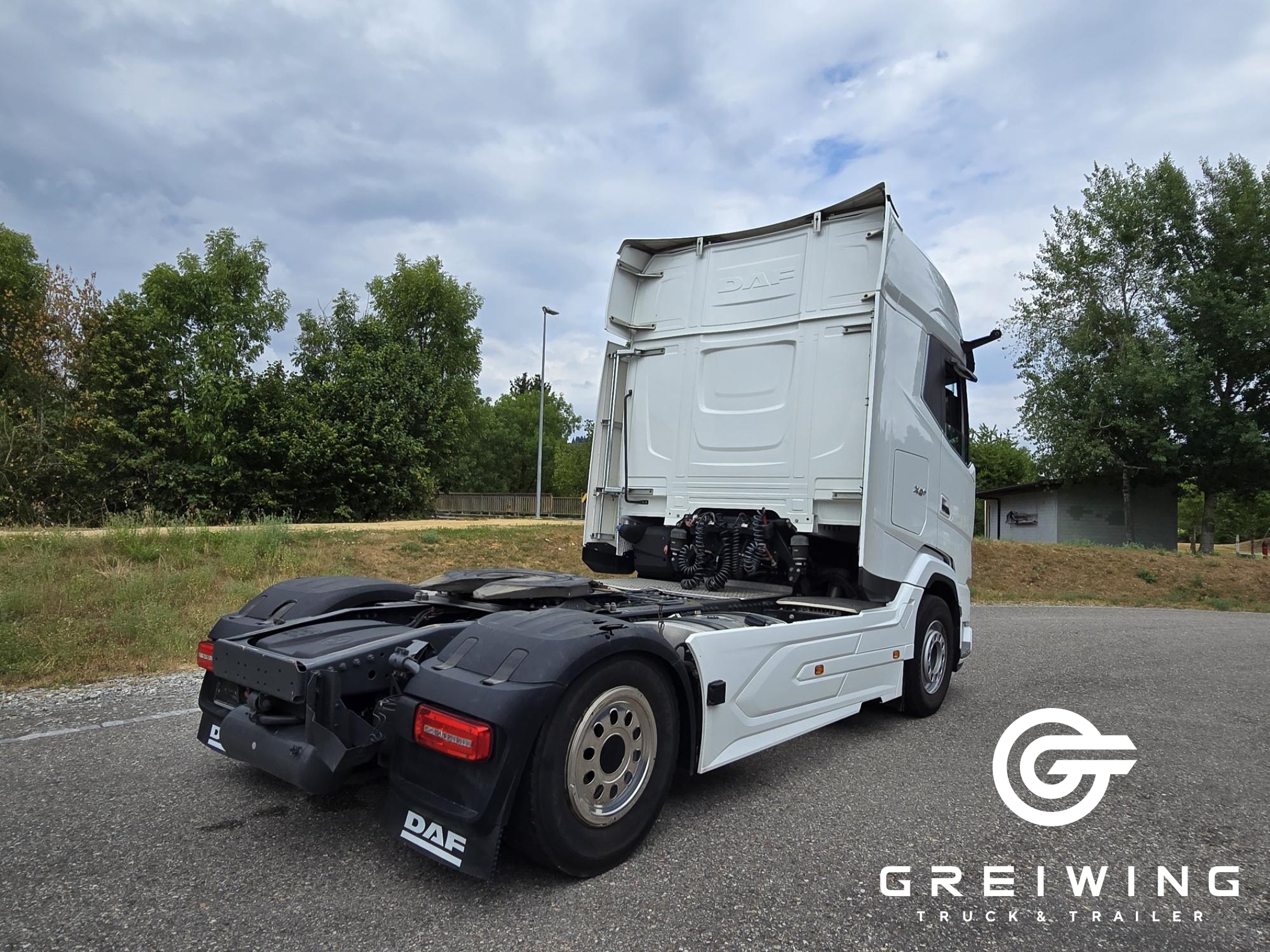 GTTC9636_2957932 vehicle image