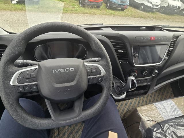 IVEC8500_2712953 vehicle image