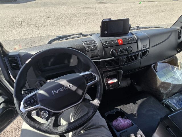 IVEC8500_2712949 vehicle image