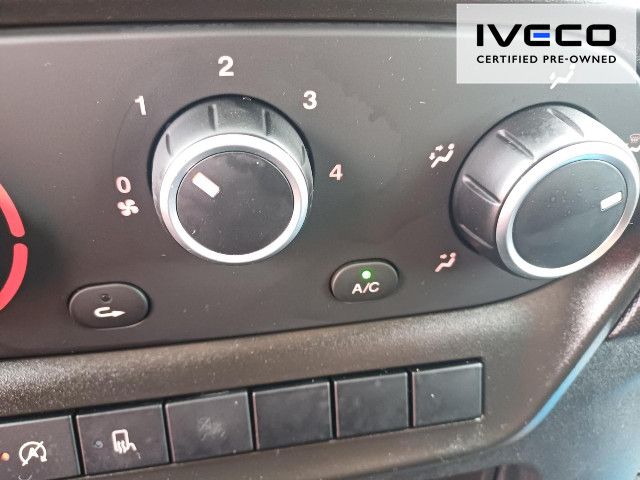 OKTR8398_2581579 vehicle image