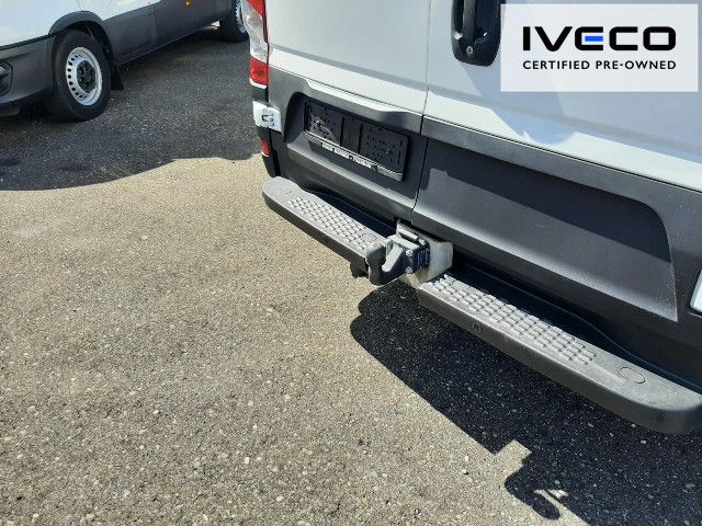 OKTR8398_2656133 vehicle image