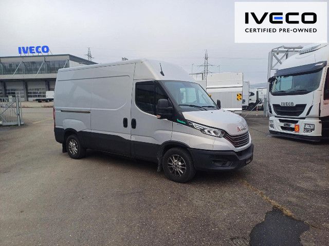 OKTR8398_2656131 vehicle image