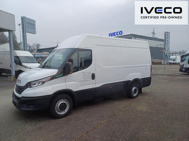 OKTR8398_2581578 vehicle image