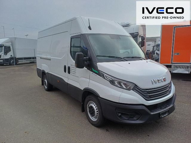 OKTR8398_2581578 vehicle image