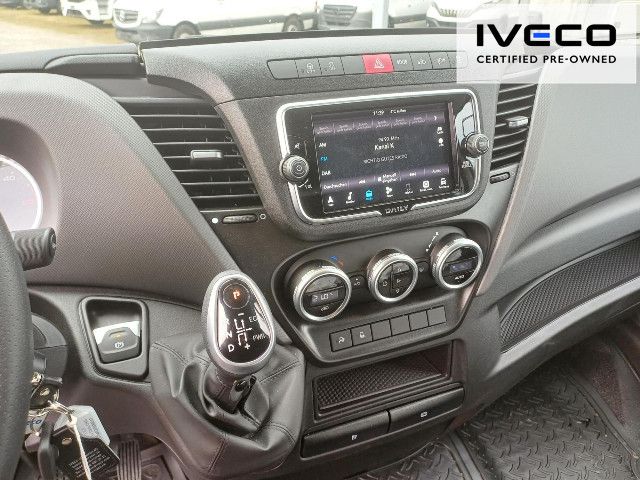 OKTR8398_2581578 vehicle image