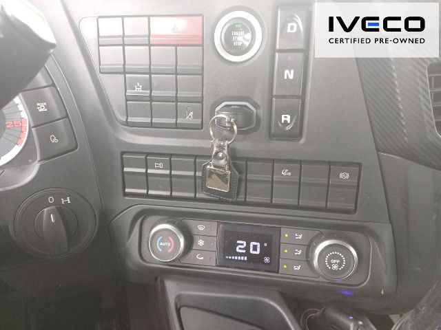 OKTR8398_2734407 vehicle image