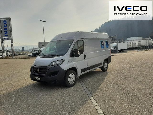 OKTR8398_2734404 vehicle image