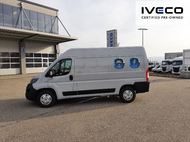 OKTR8398_2734404 vehicle image