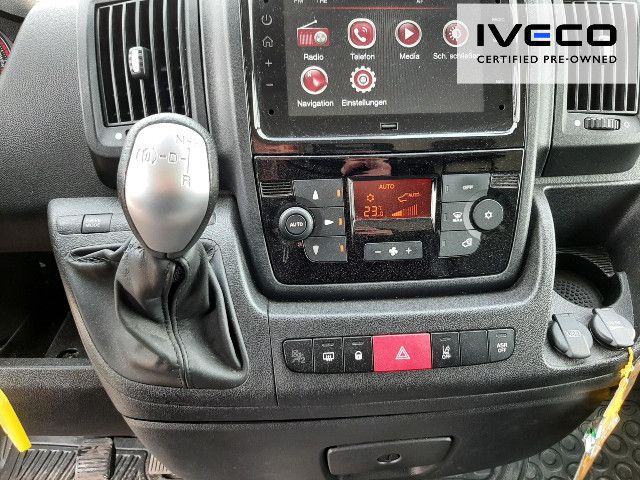 OKTR8398_2734404 vehicle image