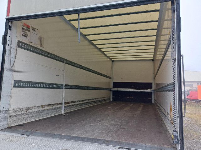 OKTR8398_2809819 vehicle image