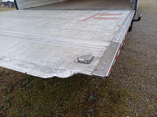 OKTR8398_2809819 vehicle image