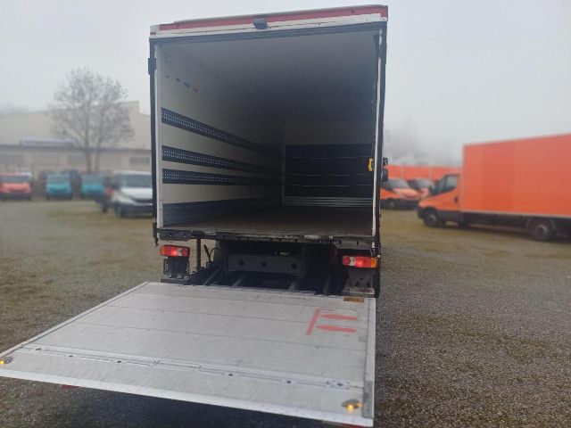 OKTR8398_2809820 vehicle image